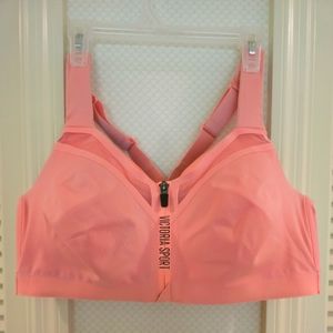 Victoria Sport high impact sports bra